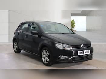 Used Volkswagen Polo 2016 for sale - 79809605: Photo