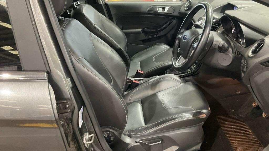 Used Ford Fiesta 2016 for sale - 76540206: Photo 10