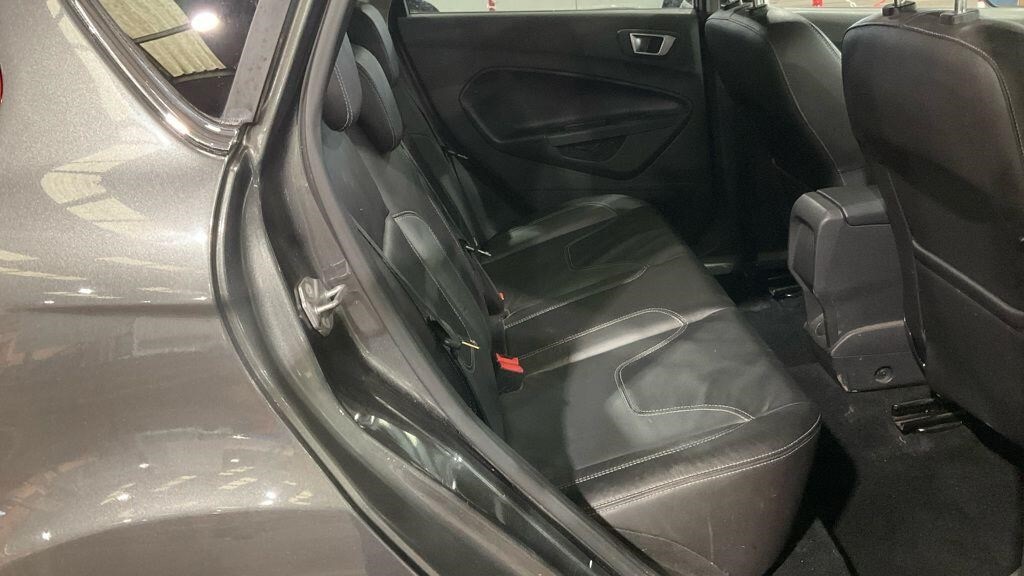 Used Ford Fiesta 2016 for sale - 76540206: Photo 11