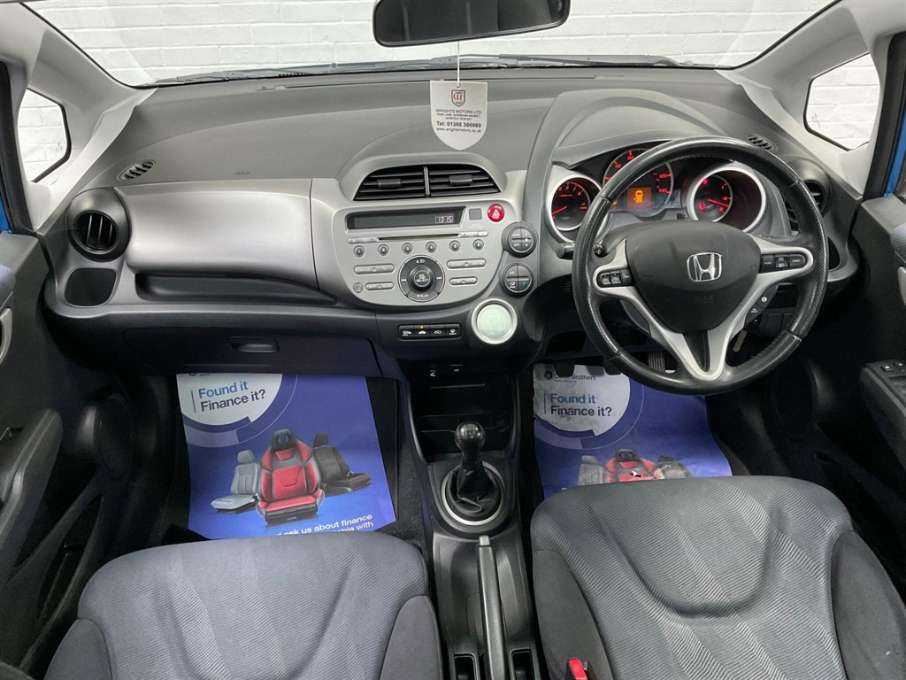 Used Honda Jazz 2011 for sale - 75680658: Photo 23