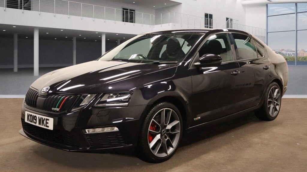 Used Skoda Octavia 2019 for sale - 77877946: Photo 2