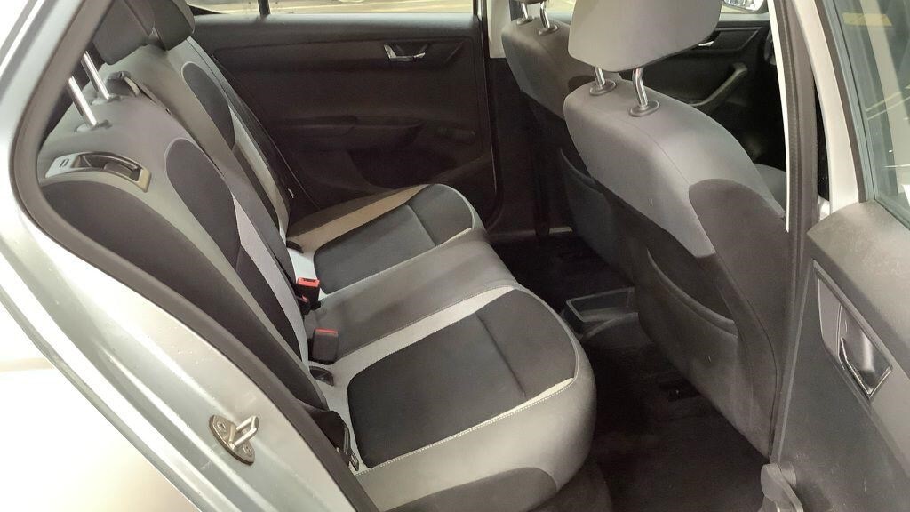 Used Skoda Fabia 2015 for sale - 76534117: Photo 11