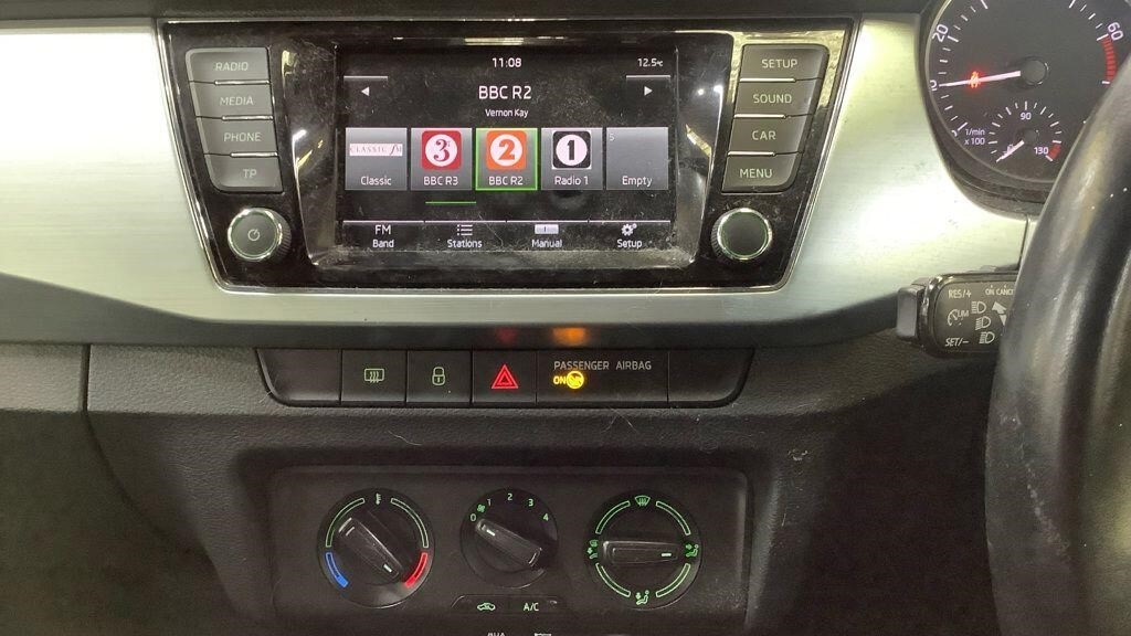 Used Skoda Fabia 2015 for sale - 76534117: Photo 15