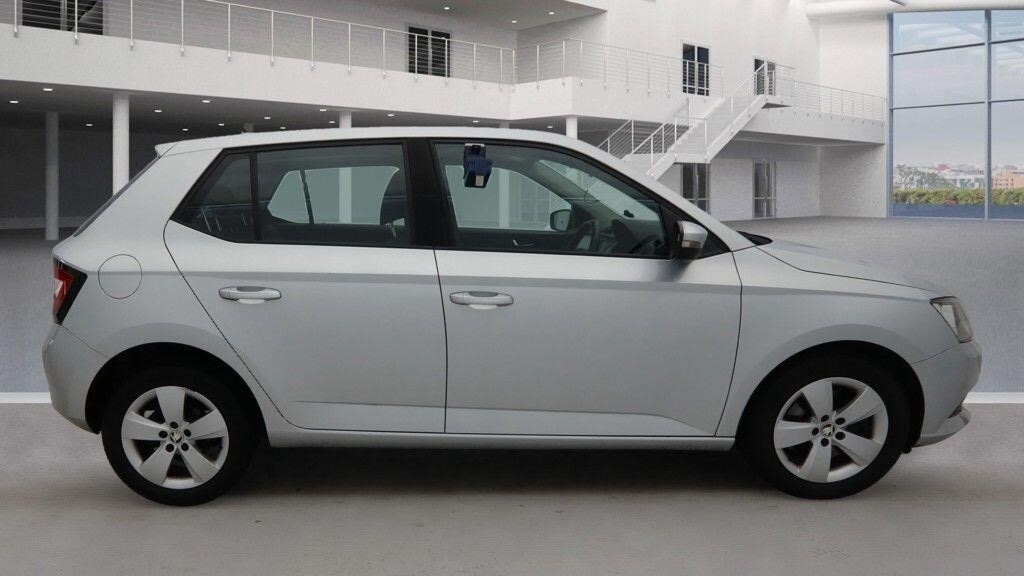 Used Skoda Fabia 2015 for sale - 76534117: Photo 7