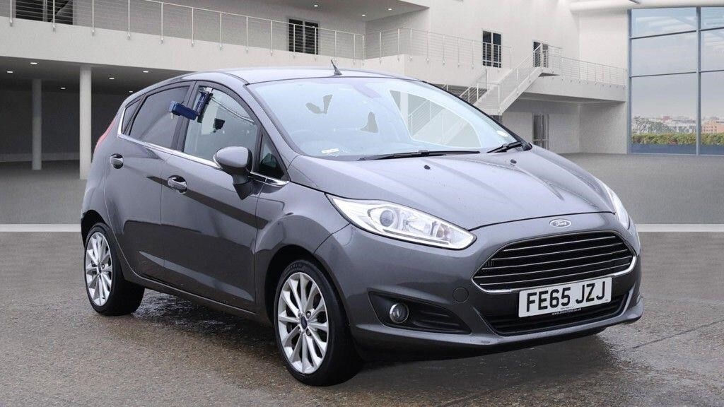 Used Ford Fiesta 2015 for sale - 76302533: Photo 1