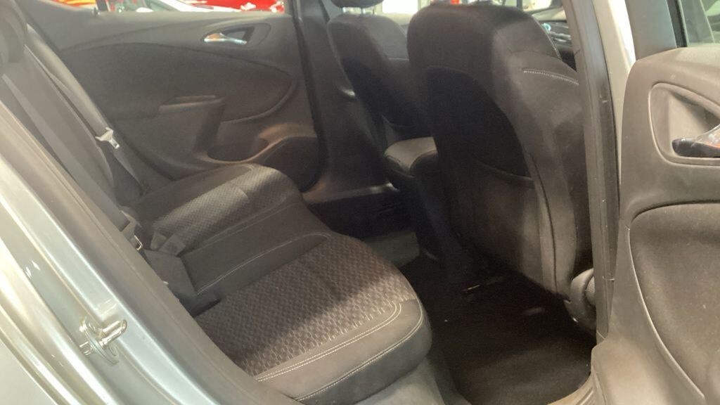 Used Vauxhall Astra 2017 for sale - 76758054: Photo 11