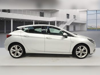 Used Vauxhall Astra 2017 for sale - 76758054: Photo