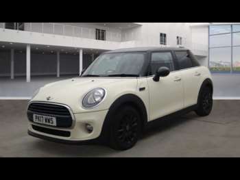Used MINI Hatch 2017 for sale - 75019101: Photo