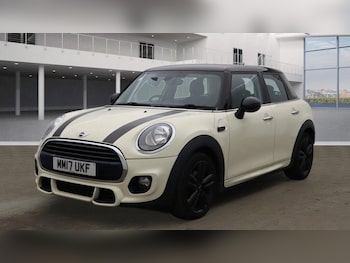 Used MINI Hatch 2017 for sale - 76589973: Photo