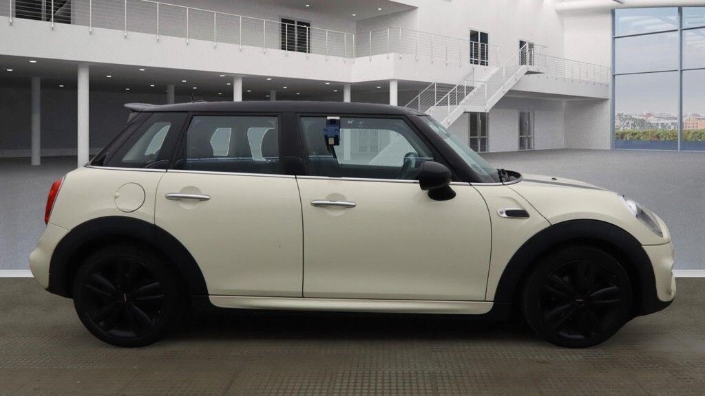 Used MINI Hatch 2017 for sale - 76589973: Photo 8