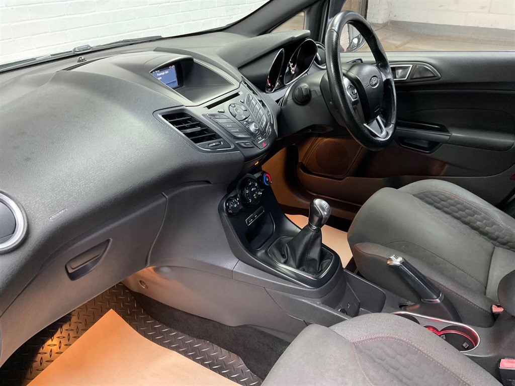 Used Ford Fiesta 2016 for sale - 76709751: Photo 25