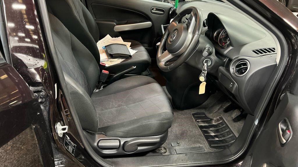 Used Mazda Mazda2 2013 for sale - 76379604: Photo 13