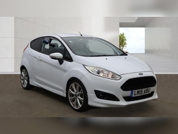 Used Ford Fiesta 2015 for sale - 79038145: Photo