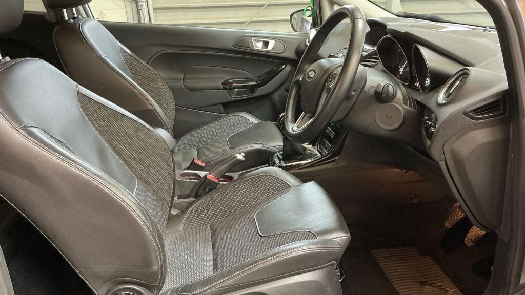 Used Ford Fiesta 2015 for sale - 77732855: Photo 10