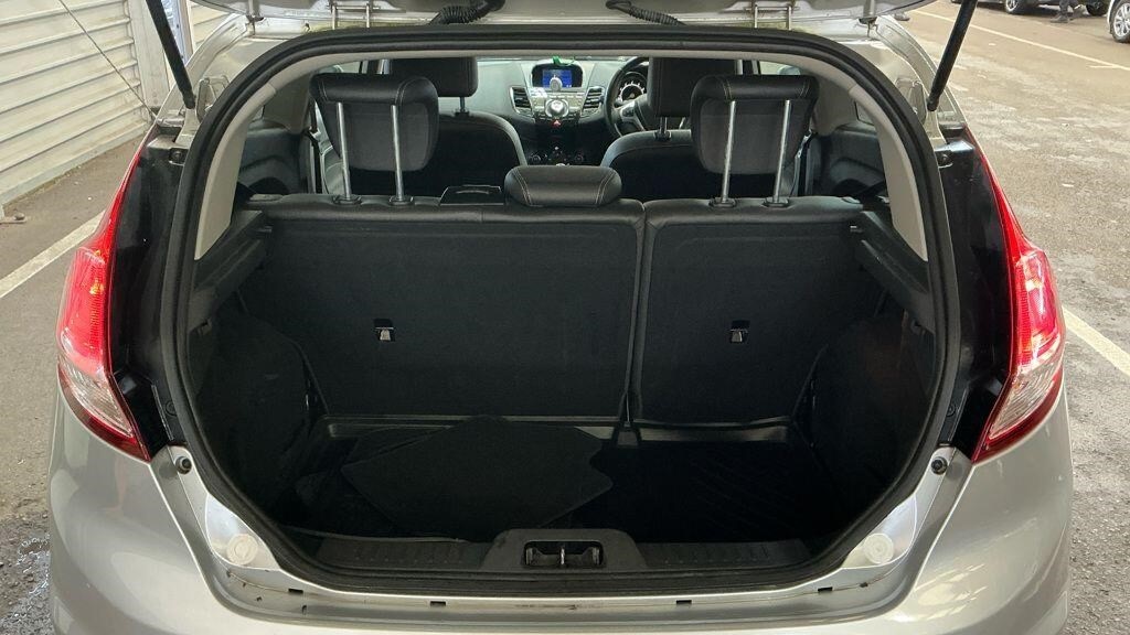 Used Ford Fiesta 2015 for sale - 77732855: Photo 16