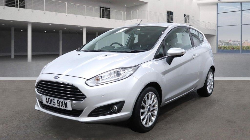 Used Ford Fiesta 2015 for sale - 77732855: Photo 2