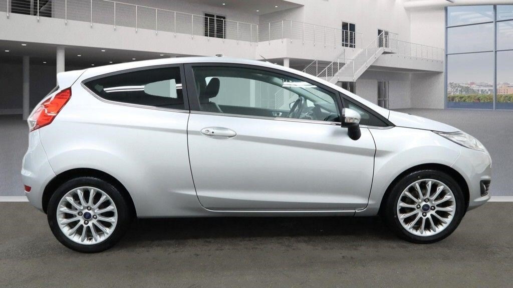 Used Ford Fiesta 2015 for sale - 77732855: Photo 4