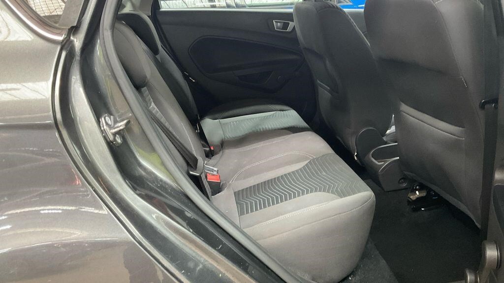 Used Ford Fiesta 2017 for sale - 78166031: Photo 11