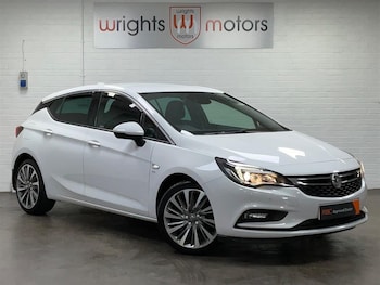 2016 - 1.6T 16V 200 SRi Nav 5dr
