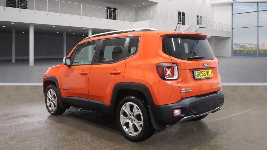 Used Jeep Renegade 2016 for sale - 76344252: Photo 6