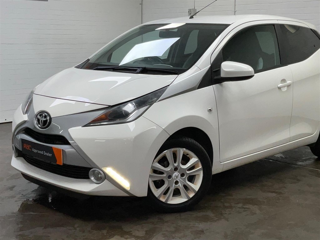 Used Toyota AYGO 2015 for sale - 76221946: Photo 8