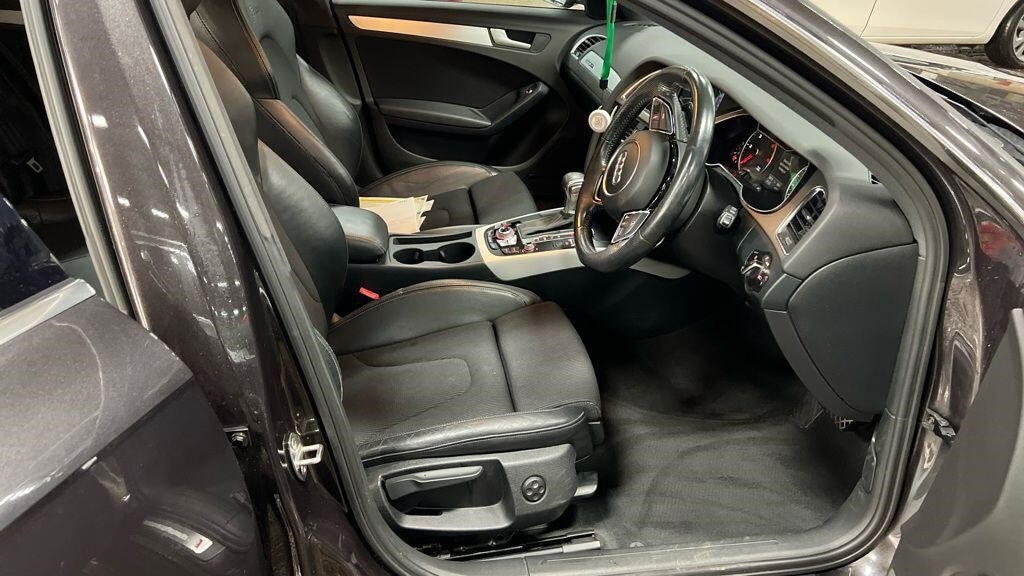 Used Audi A4 Avant 2014 for sale - 76587104: Photo 14