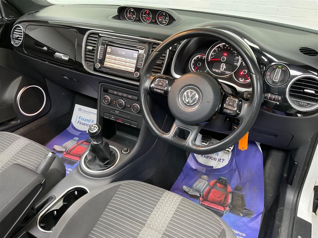 Used Volkswagen Beetle 2014 for sale - 77532412: Photo 25