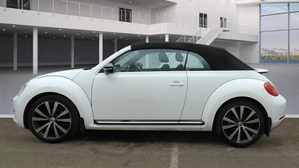 Used Volkswagen Beetle 2014 for sale - 77532412: Photo 5