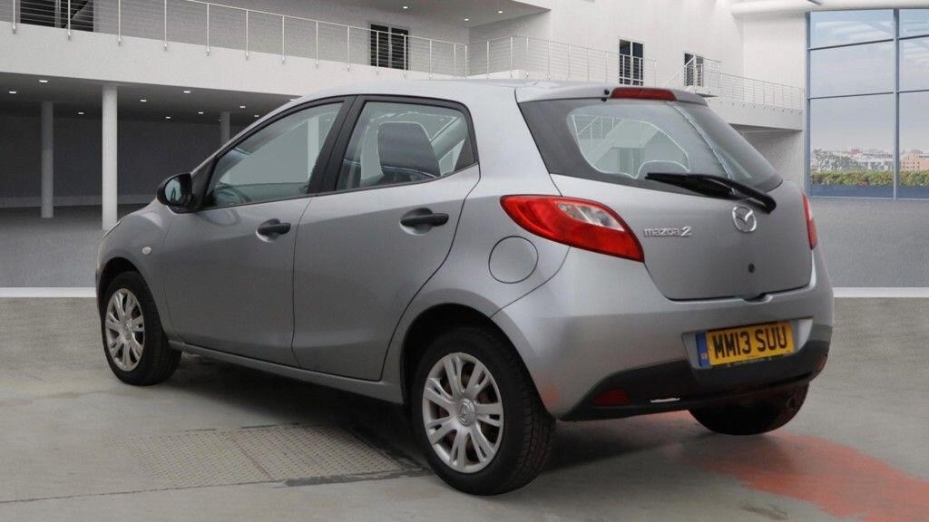 Used Mazda Mazda2 2013 for sale - 75984978: Photo 8