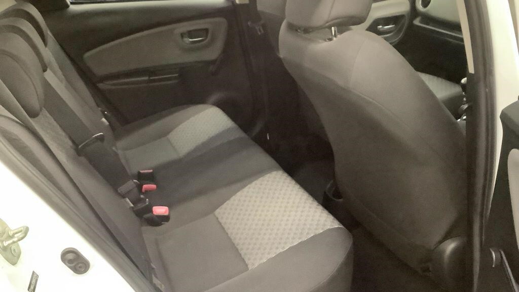 Used Toyota Yaris 2014 for sale - 77519517: Photo 11