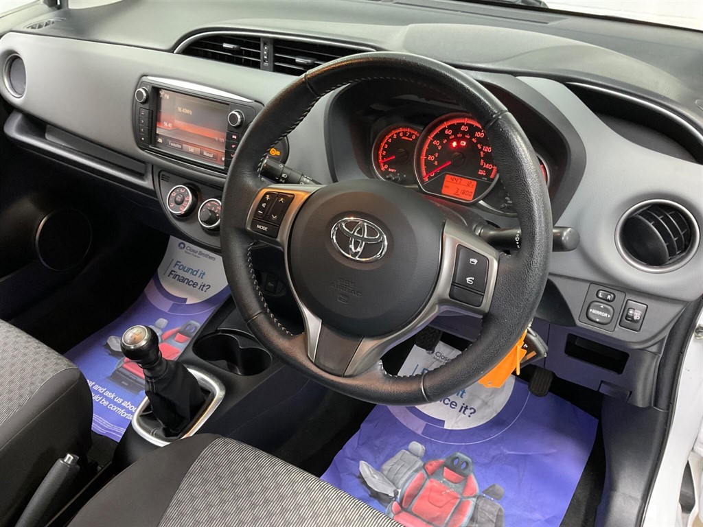 Used Toyota Yaris 2014 for sale - 77519517: Photo 22