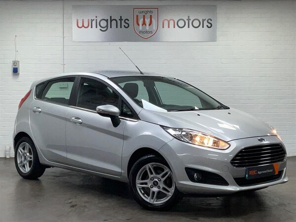 Used Ford Fiesta 2014 for sale - 75984965: Photo 2