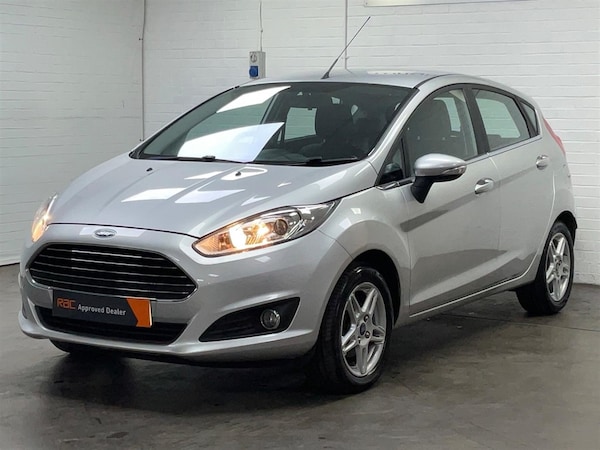Used Ford Fiesta 2014 for sale - 75984965: Photo 6