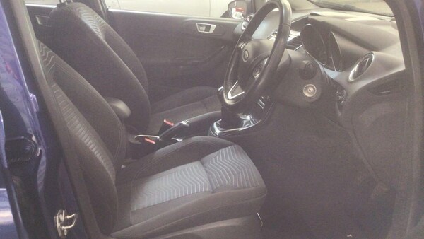 Used Ford Fiesta 2013 for sale - 76055611: Photo 14