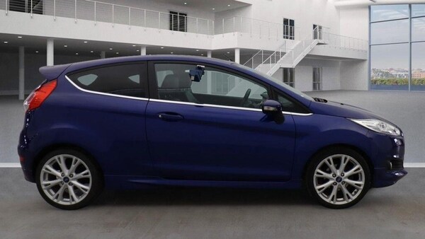 Used Ford Fiesta 2015 for sale - 76008448: Photo 7