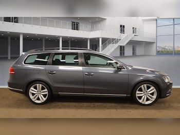 Used Volkswagen Passat 2014 for sale - 77795236: Photo