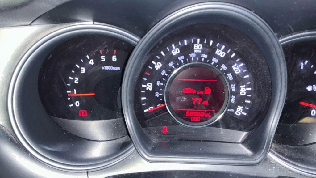 Used Kia Ceed 2014 for sale - 76379607: Photo 14