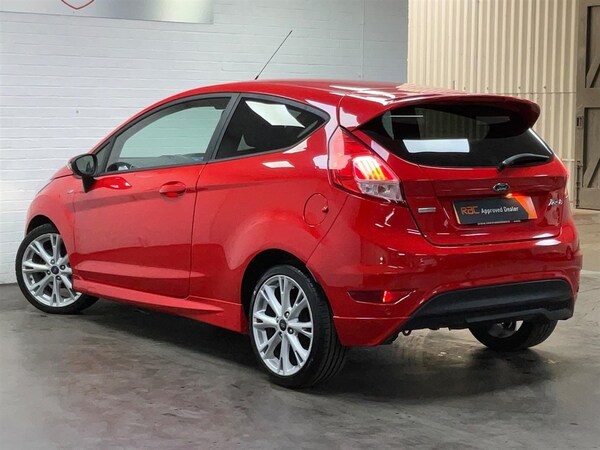 Used Ford Fiesta 2017 for sale - 75570264: Photo 11
