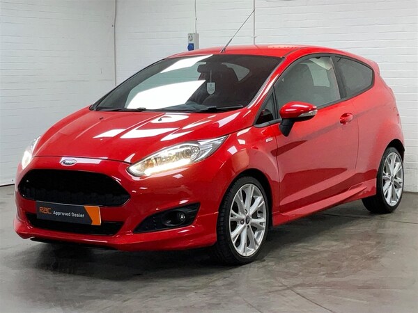 Used Ford Fiesta 2017 for sale - 75570264: Photo 6