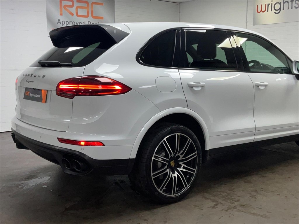 Used Porsche Cayenne 2017 for sale - 76438258: Photo 12