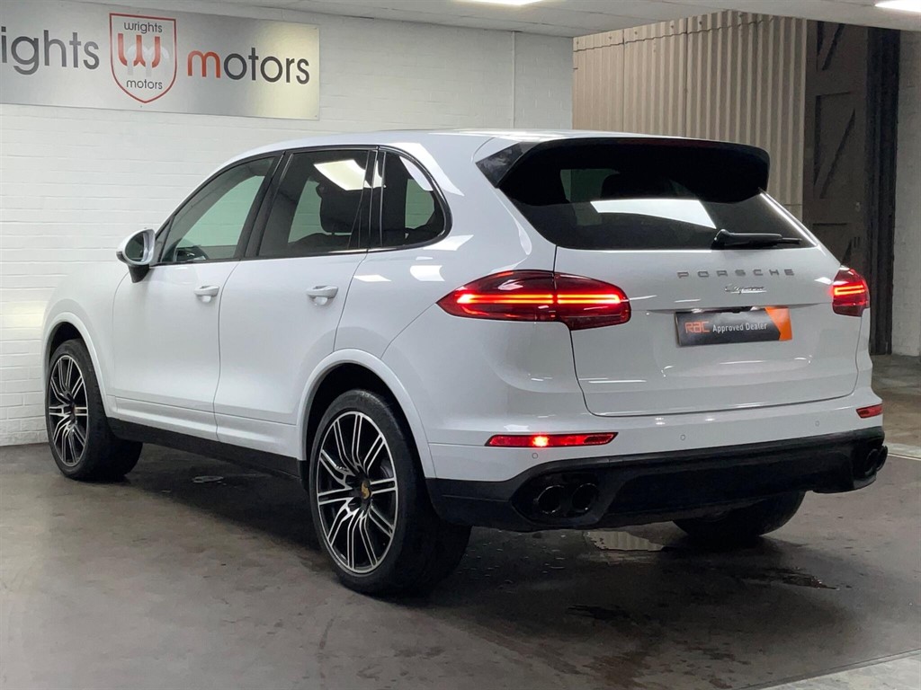 Used Porsche Cayenne 2017 for sale - 76438258: Photo 18