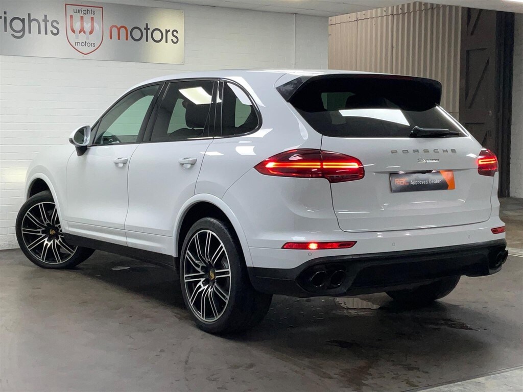 Used Porsche Cayenne 2017 for sale - 76438258: Photo 19