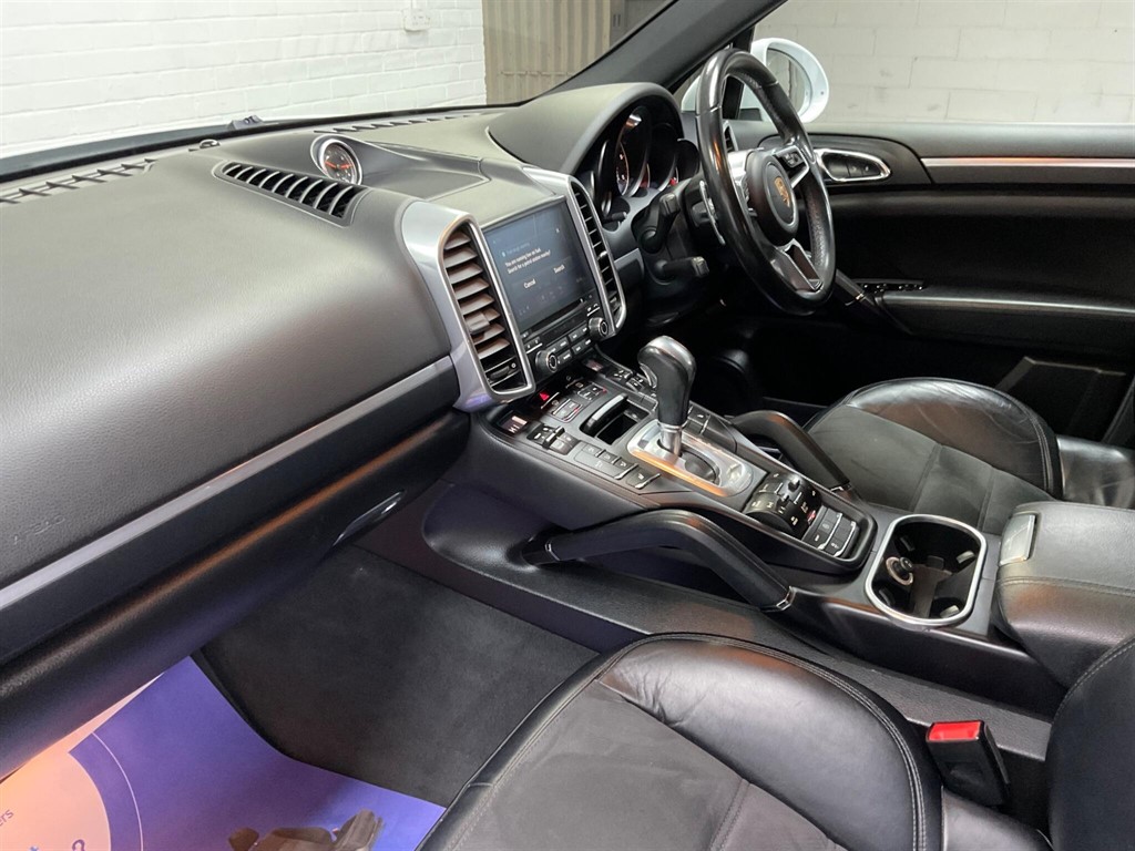 Used Porsche Cayenne 2017 for sale - 76438258: Photo 25
