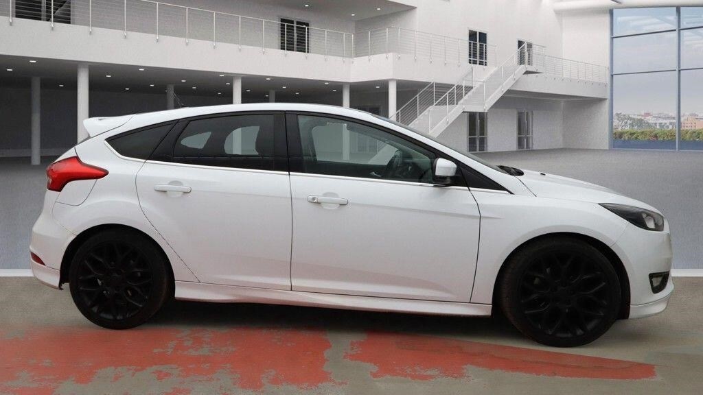 Used Ford Focus 2015 for sale - 77319196: Photo 4