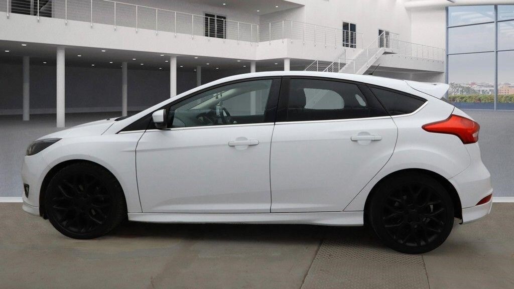 Used Ford Focus 2015 for sale - 77319196: Photo 5