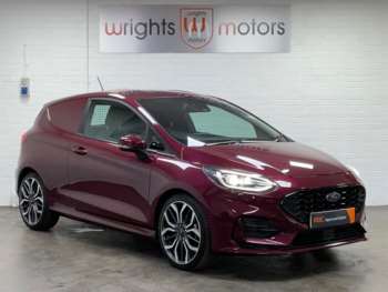 Used Ford Fiesta Van 2022 for sale - 74968001: Photo