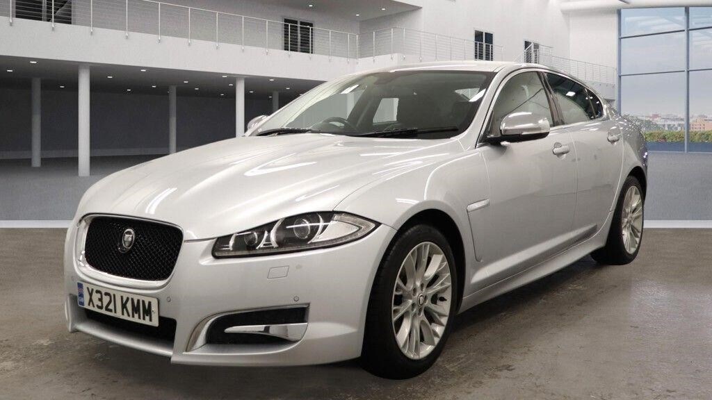 Used Jaguar XF 2013 for sale - 76933385: Photo 2