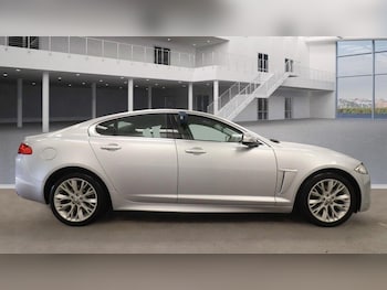 Used Jaguar XF 2013 for sale - 76933385: Photo