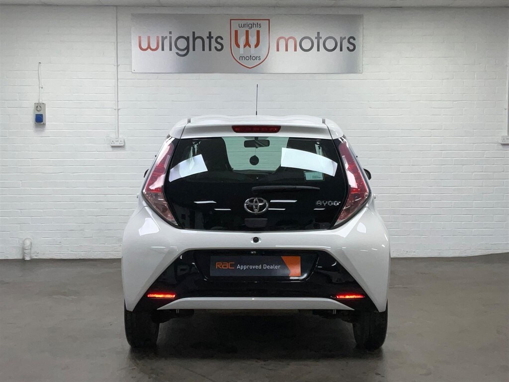 Used Toyota AYGO 2014 for sale - 76379606: Photo 14