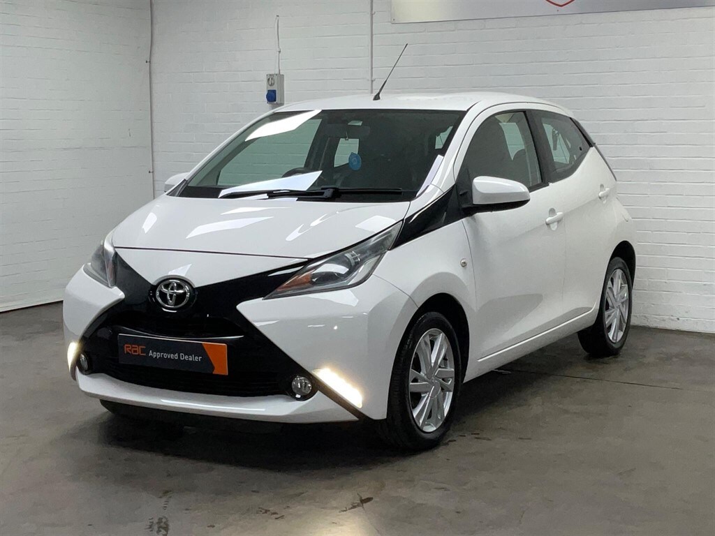 Used Toyota AYGO 2014 for sale - 76379606: Photo 6